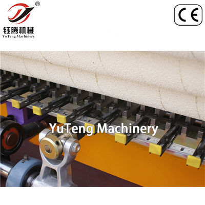 La machine à couver à 2540 mm à couture verrouillée, machine à couver sans navettes pour couverture de couette