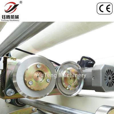 Machine automatique de découpe de tissu par ordinateur