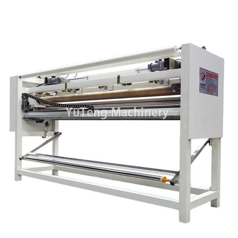 Machine automatique de découpe informatisée de 1,8 kW de puissance et de 10 m/min de capacité de production pour la découpe de panneaux